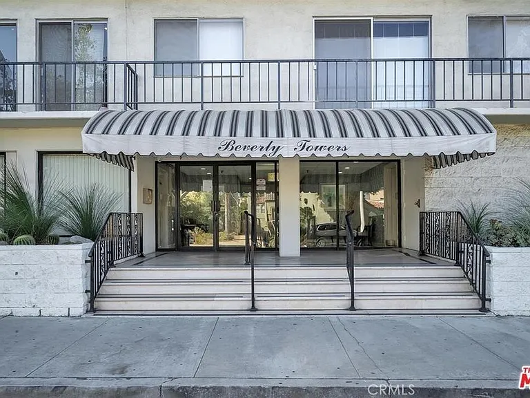 1115 S Elm Dr #512 — Photo 2