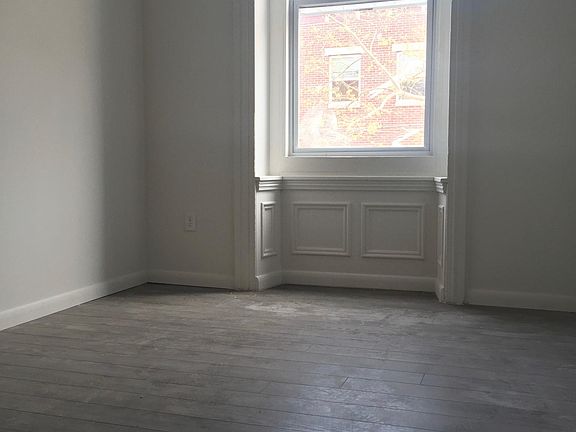 3rd image of 1530 N 17th St APT 3