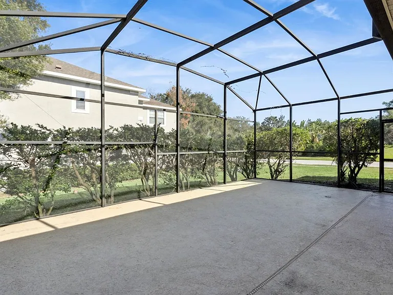 774 Lancer Cir — Photo 18