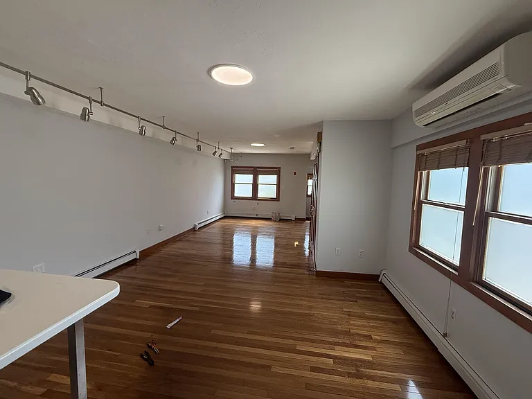90 Belknap St — Photo 12