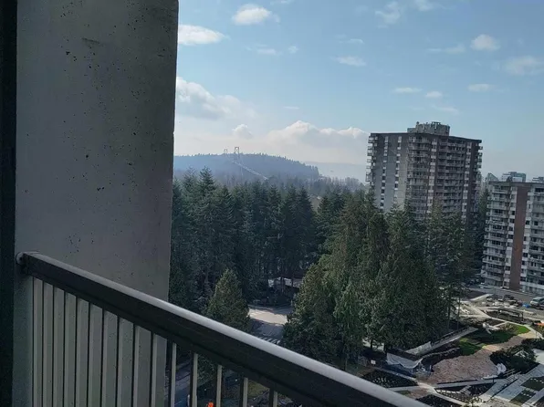 2008 Fullerton Ave #1401, North Vancouver, BC V7P 3G7