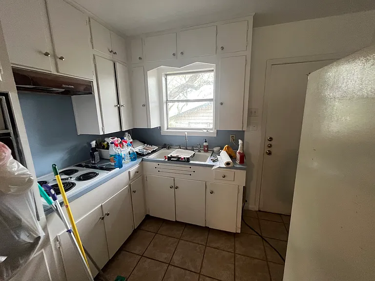 1607 Lightsey Rd #A — Photo 7