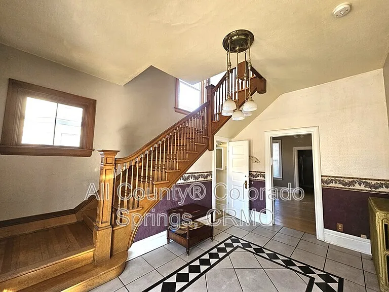 815 N Nevada Ave #202 — Photo 6