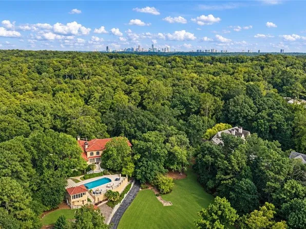 4338 Harris Trl NW, Atlanta, GA 30327