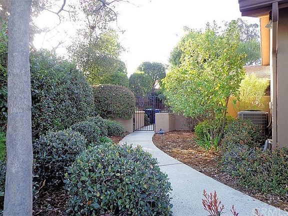 5th image of 721 W Keats Ct