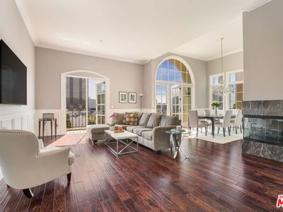 11500 San Vicente Blvd APT 522, Los Angeles, CA, 90049