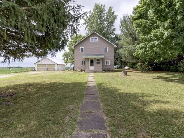 12950 Connors Rd, Argenta, IL 62501