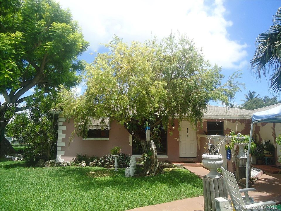 1st image of 19851 SW 103rd Ct