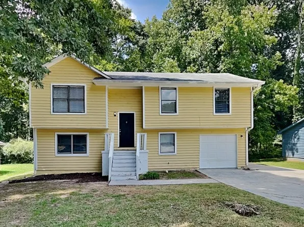 8401 Beechwood Trce, Riverdale, GA 30274