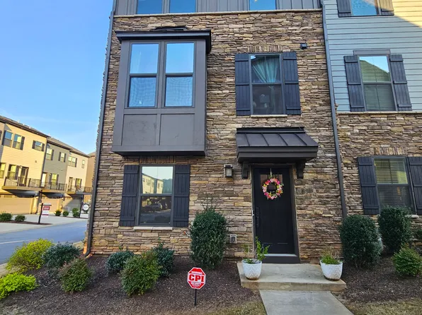 15 Stinson Rd, Greenville, SC 29607