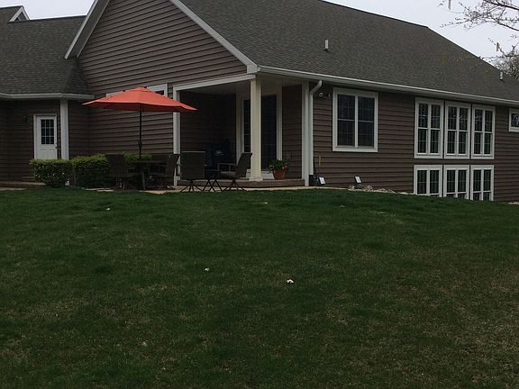 4th image of 9701 Crystal Lane Ct