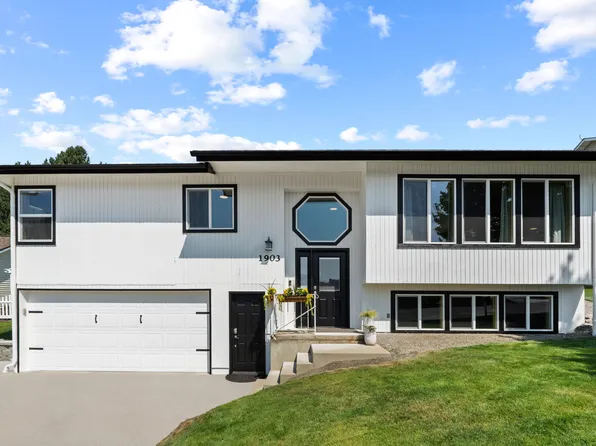 1903 E Ivy Ave, Colville, WA 99114