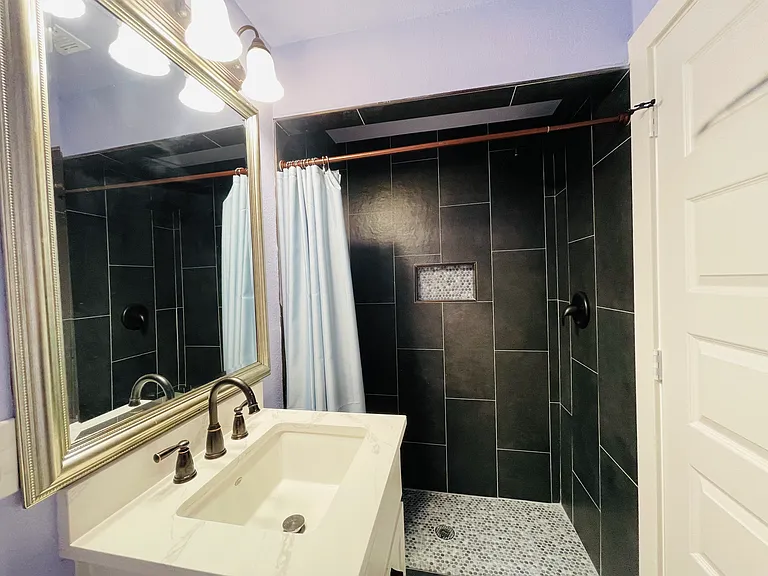 109 Lois St — Photo 12