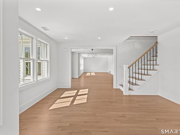 3rd image of 108 Gregory Boulevard