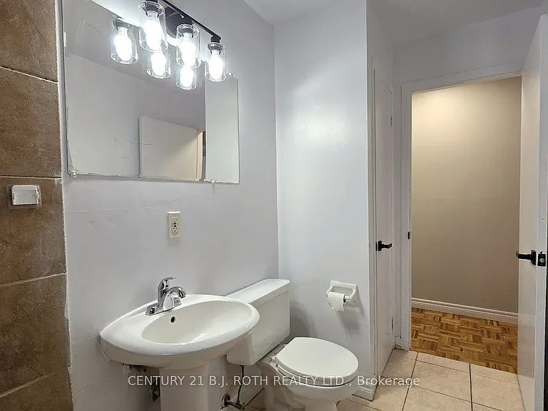 41 Bayview Dr #UPPER — Photo 22