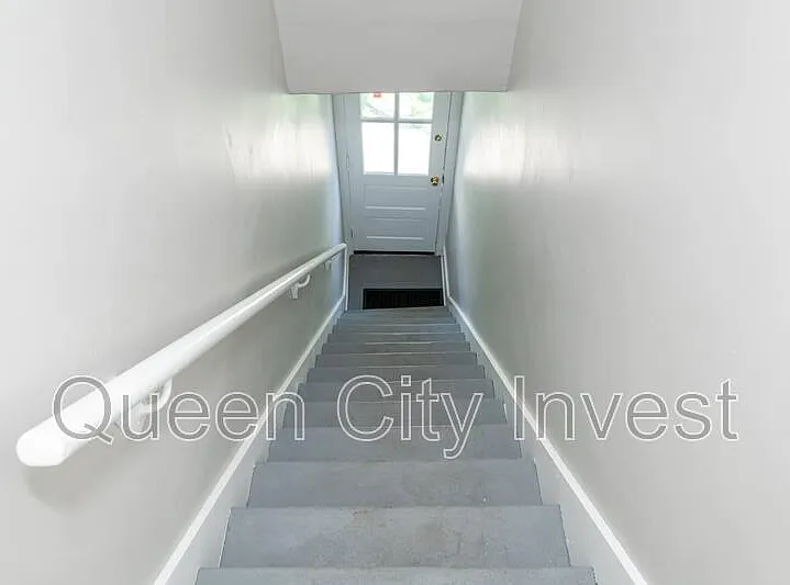 115 E Foraker St #2 — Photo 17