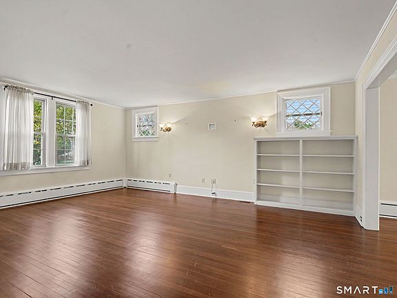 5th image of 14 Roosevelt St
