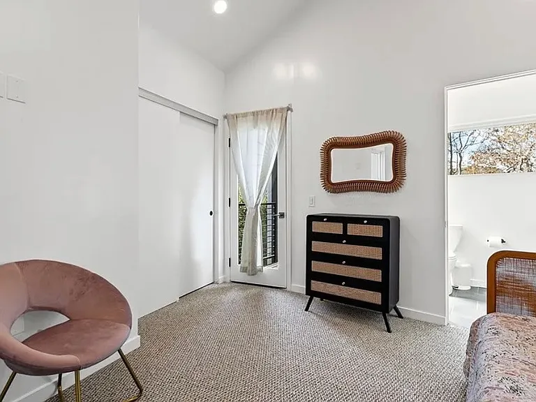 265 Bridge St #104 — Photo 14