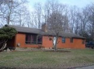 1002 Timber Dr, Mahomet, IL 61853