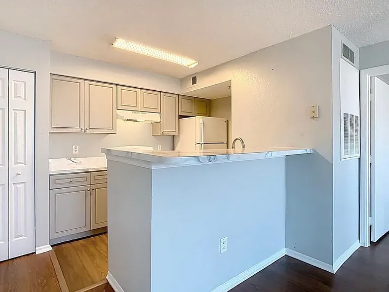 2210 Grand Cayman Ct #1726 — Photo 6