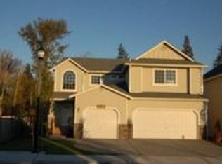 808 Ilwaco Pl NE, Renton, WA 98059