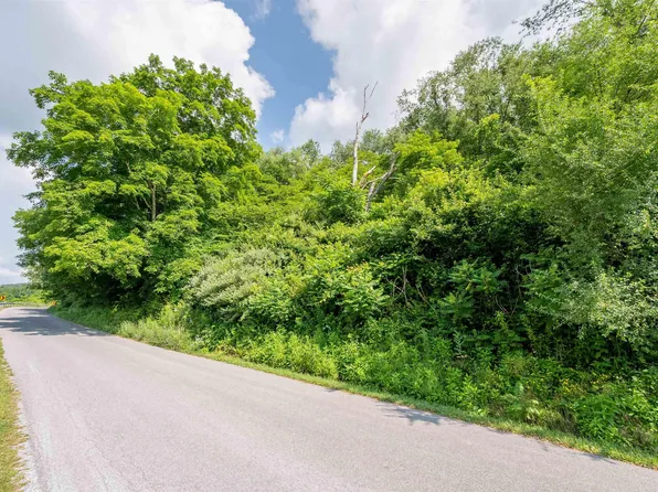 1401 Main St, Bland, VA 24315