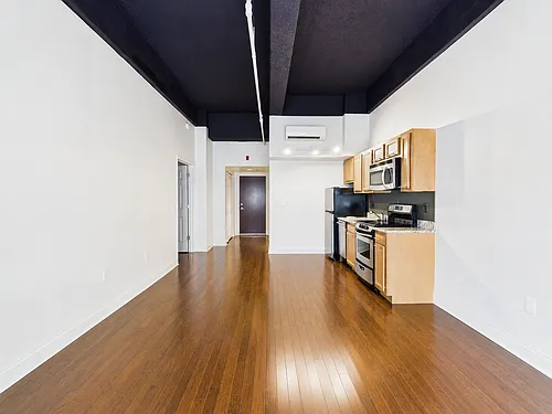Floor plan 503