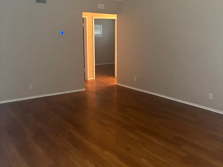 3726 El Camino Ave — Photo 6