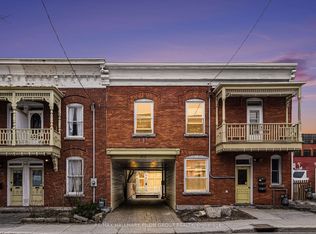 202 Saint Patrick St #29, Ottawa, ON K1N 5K3