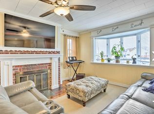 1082 Berkley Rd, Gibbstown, NJ 08027