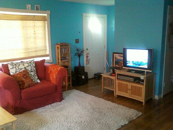 5th image of 1543 Montrose Dr