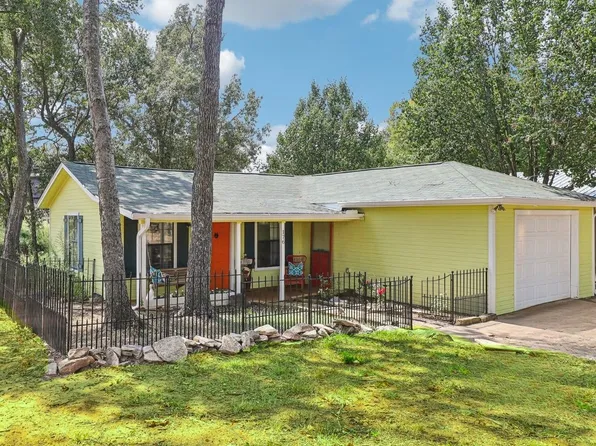 176 Bayside Cir, Malakoff, TX 75148
