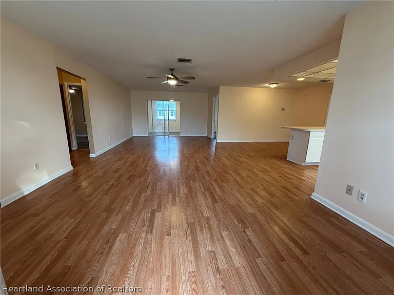 123 Friendly Cir — Photo 7