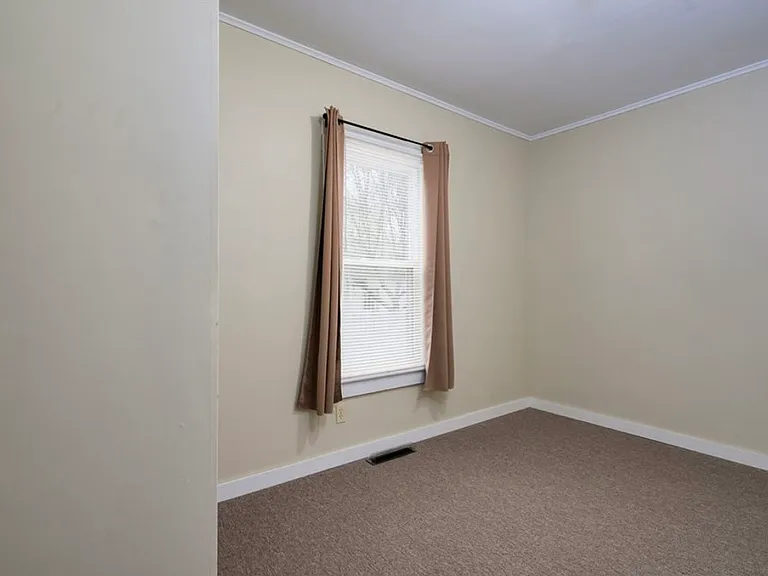 82 Hudson St #1 — Photo 9