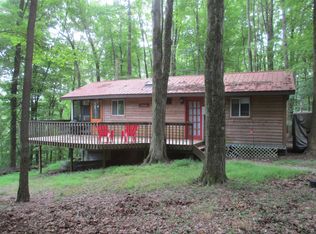 1062 Fox Ln, Sugar Grove, OH