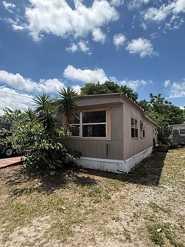 920 Boardwalk Ln #821 Photo 1