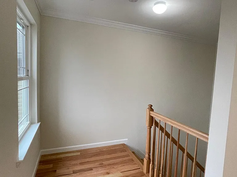 230 Palmer St #2 — Photo 8