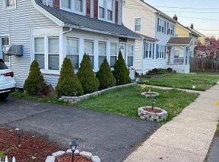 215 N Jackson Ave, North Plainfield, NJ 07060