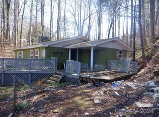 52 Newfound Rd, Leicester, NC 28748