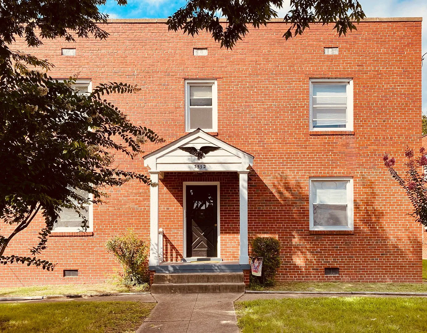 3532 Floyd Avenue — Photo 4
