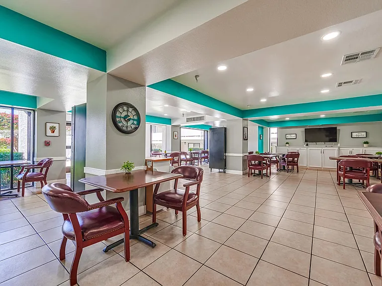 Casa Grande Senior Apartment Homes — Photo 33