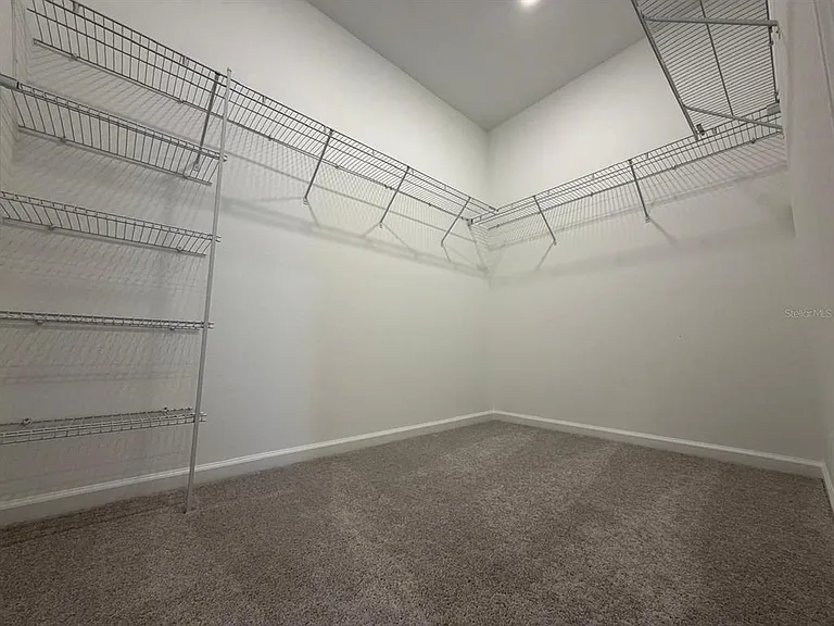 Mercy Cir — Photo 18
