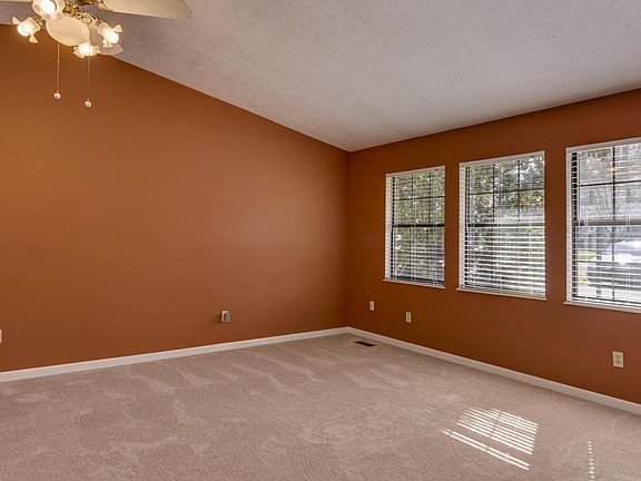 3rd image of 2609 Forestdale Ave