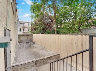 290 20th St #1L, Brooklyn, NY 11215