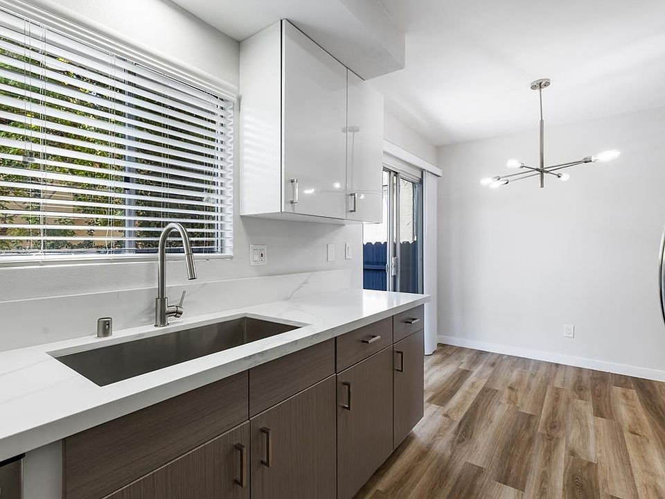 1714 Clark Lane Apartment Rentals Redondo Beach, CA Zillow
