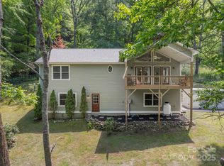 799 Coyote Hollow Rd, Waynesville, NC 28785