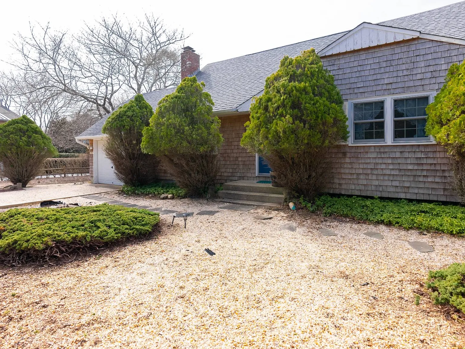 Classic Amagansett Lanes Charmer — Photo 2