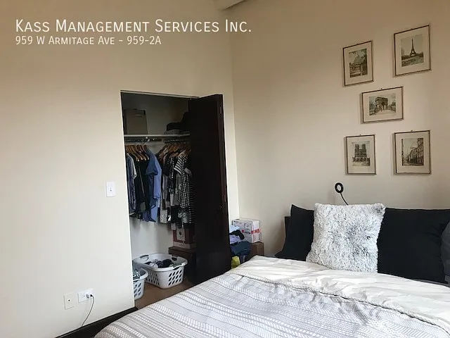 959 W Armitage Ave #2A — Photo 11