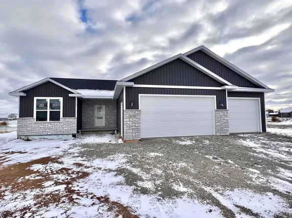 2179 Potter Dr, De Pere, WI 54115