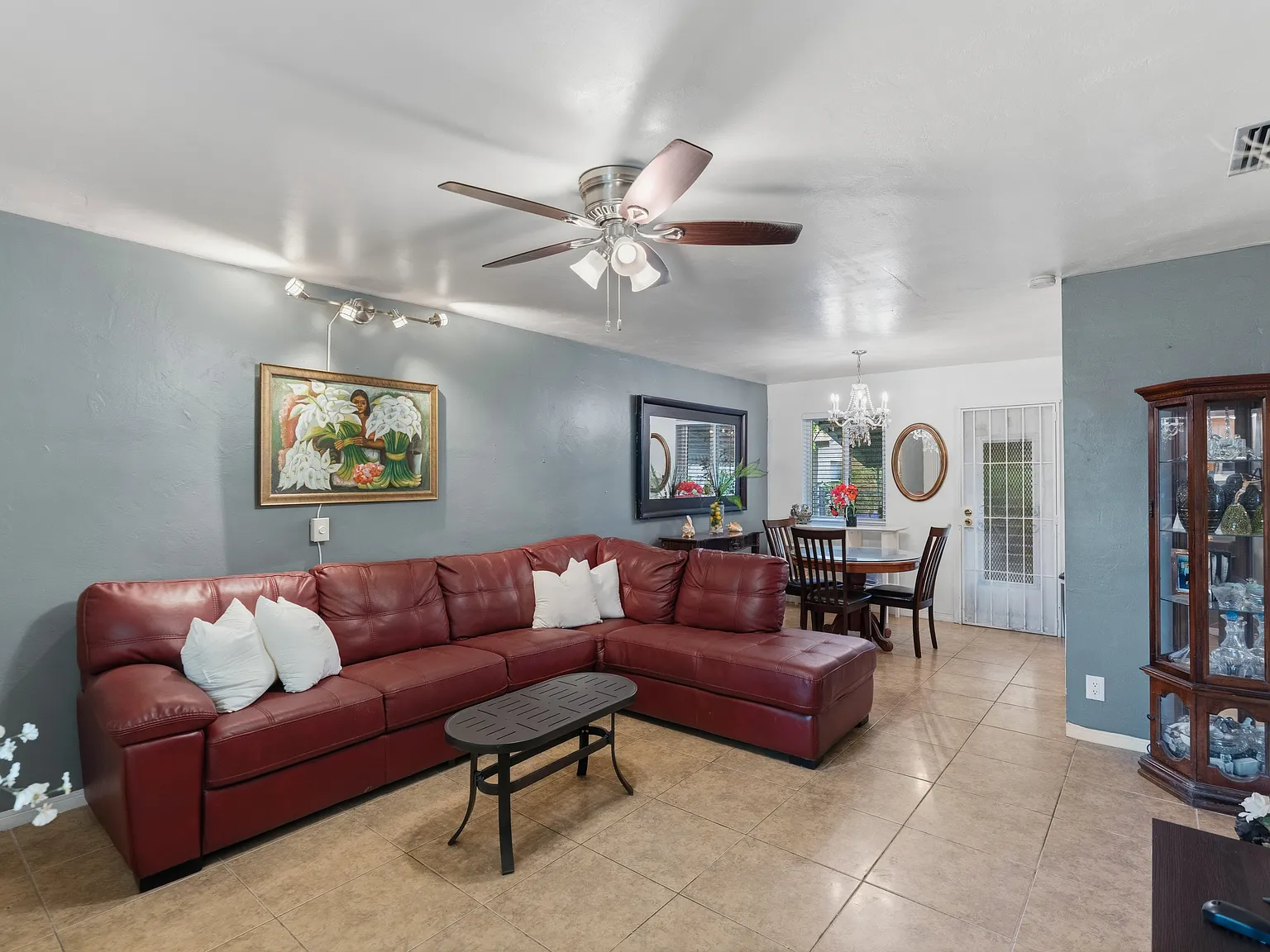 2312 Van Buren St — Photo 4